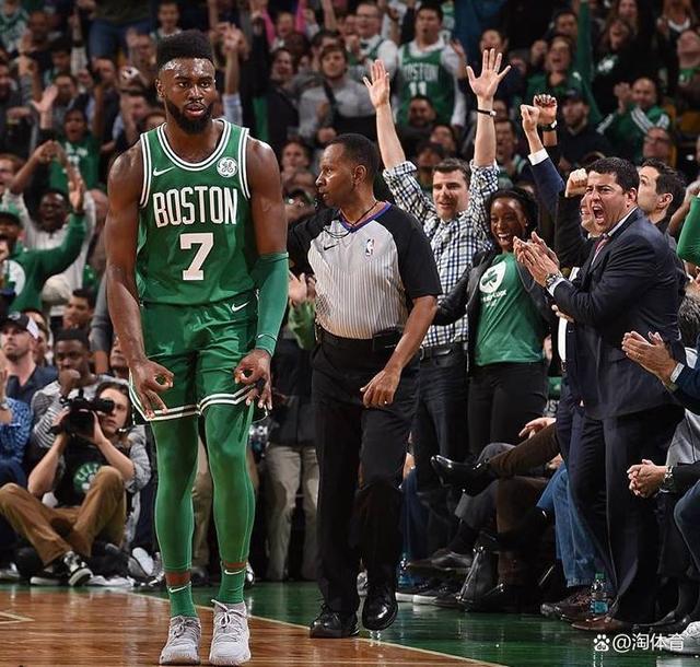 波士顿凯尔特人内部会议纪要流出——今夜官宣签约,NBA常规赛使命明确,年轻球员得到机会的简单介绍 波士顿凯尔特人内部会议纪要流出——今夜官宣签约,NBA常规赛使命明确,年轻球员得到机会的简单介绍